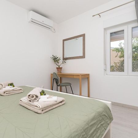 Nonna Vittoria 1 Lägenhet Mali Lošinj Exteriör bild
